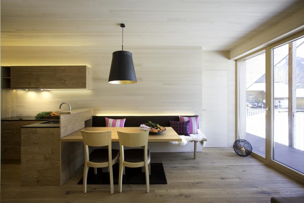 N Apartments Hotel Schoppernau Rom bilde
