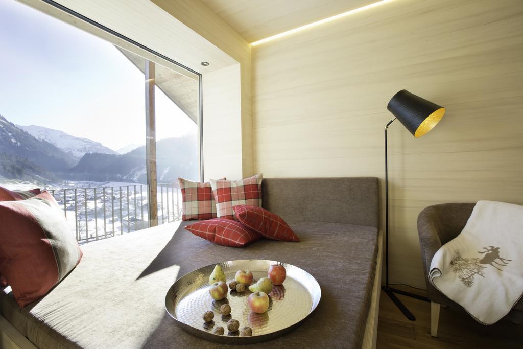 N Apartments Hotel Schoppernau Rom bilde